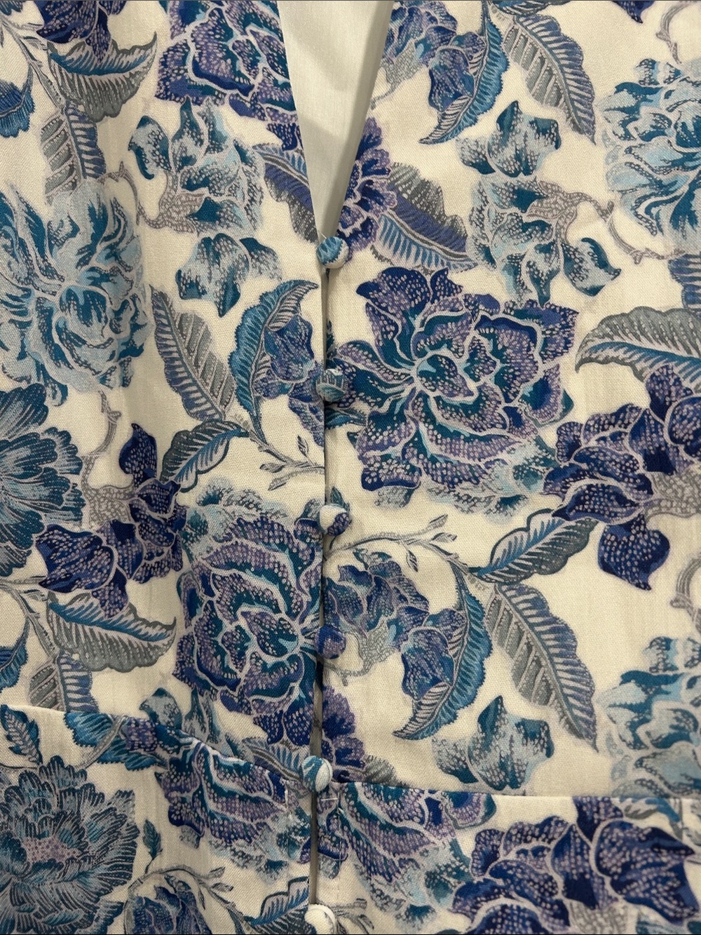 Hyacinth House Steel Blue Floral Brody Puff Sleeve Midi Dress - Medium - Picture 8 of 12